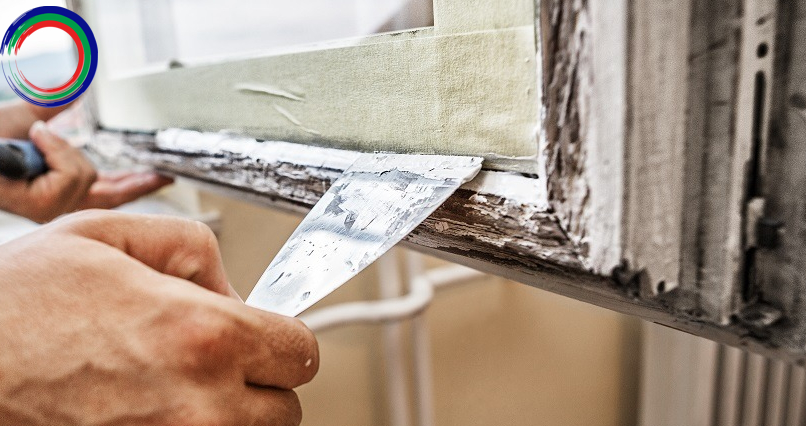 Odaymo schilder en decoratiewerk repareert ook houtrot. De door rot of schimmel aangetaste houten delen worden verwijderd en behandeld met de juiste materialen zodat het hout opnieuw beschermd is tegen vocht en schimmels. 