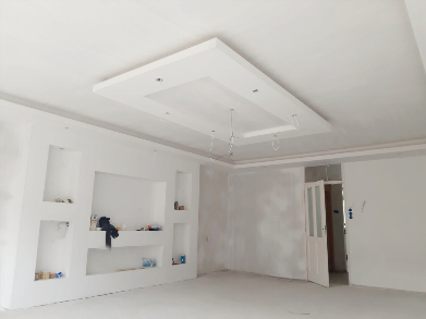 Odaymo schilder en decoratiewerk kan een compleet wandmeubel voor u maken, waarbij de tv wordt ingebouwd evenals een open haard. Het betreft een knap staaltje ambacht met heel veel mogelijkheden zoals wandmeubels, kasten, het hoofdeinde van het bed, kortom alles is mogelijk met gipsplaat. Ieder ontwerp is uniek en op maat gemaakt voor uw woning. 